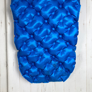 【Unisex Regular ブルー系】 Sea To Summit ( シートゥーサミット ) コンフォート ライト マット Comfort Light Mat スリーピングシステム マット スリーピングパッド エアマット z00060136  エアマット マット スリーピ