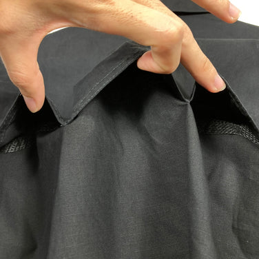 Columbia Tucannon Isle Short Sleeve Shirt, Men's Size L, Black. This cotton, wool-blend shirt is perfect as an undershirt or top.