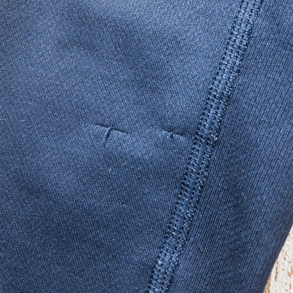 【Men's S ネイビー系】 Patagonia ( パタゴニア ) ロングスリーブ フォアランナー ジップネック Long-Sleeved Fore Runner Zip-Neck ポリエステル 23690 International Men's NVYB 化繊 - 【公式】2ndGEAR（セカンドギア）Webショップ【登山用品・アウトドア用品専門 買取販売店】