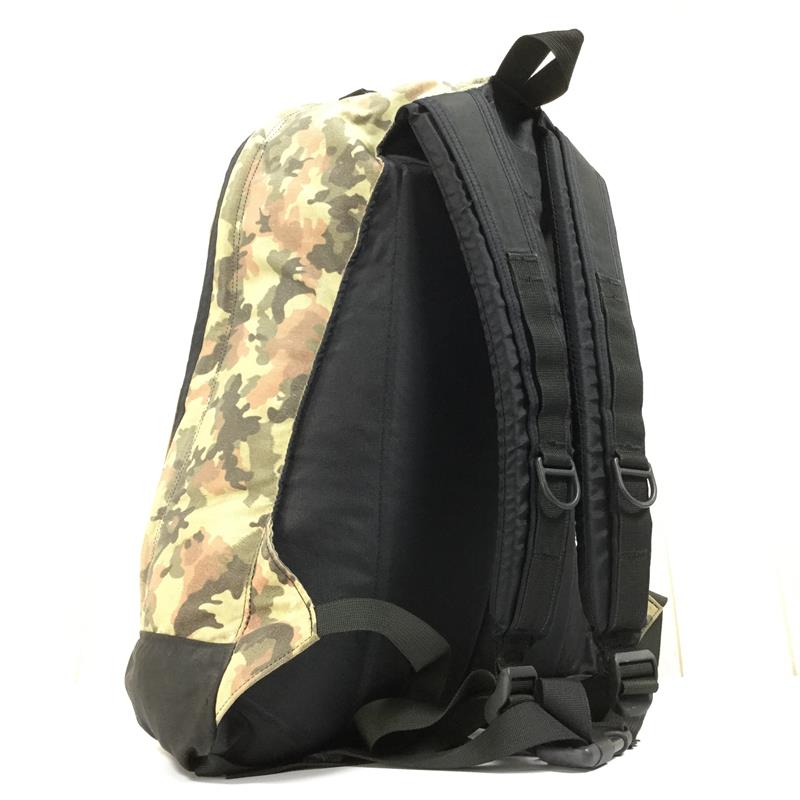 [OneSize 米色] Gregory 经典日用包 26L 瑞士迷彩 Cordura 尼龙美国制造旧标签银色标签很难获得瑞士迷彩日用包容量 [~29L] 包