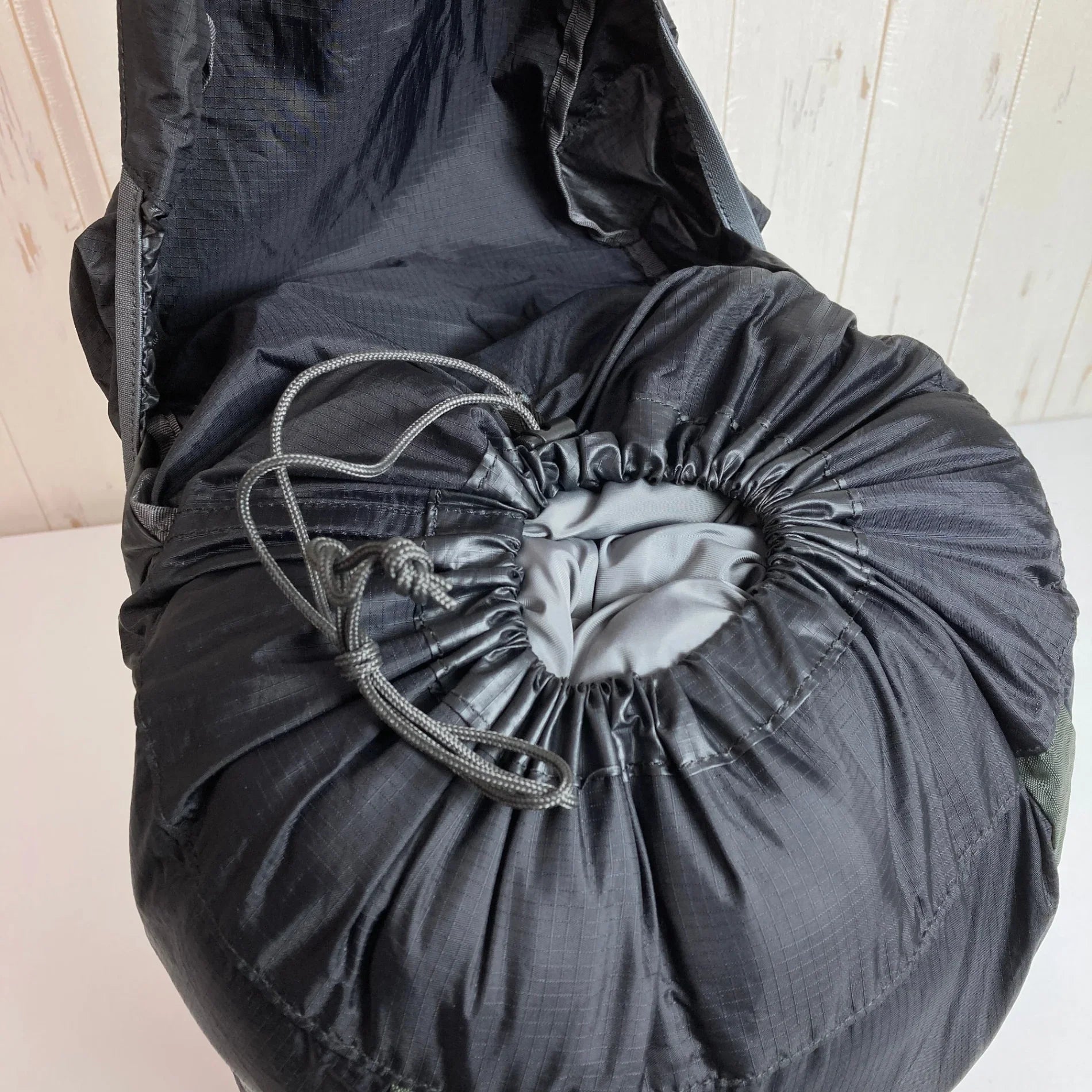 【OneSize ブラック系】 Karrimor ( カリマー ) マース デイパック Mars Day Pack ナイロン バッグ ストレージ バックパック デイパック 容量【～29L】 z00052505 デイパック 容量【～29L】 バックパック バッグ ス - 【公式】2ndGEAR（セカンドギア）Webショップ【登山用品・アウトドア用品専門 買取販売店】