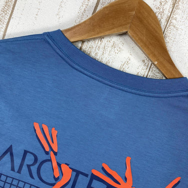 【Men's XS ブルー系】 Arcteryx ( アークテリクス ) アーク マルチバード ロゴ ロングスリーブ Arc' Multi Bird Logo Long Sleeve 長袖 Tシャツ 入手困難 X000007746 International Men - 【公式】2ndGEAR（セカンドギア）Webショップ【登山用品・アウトドア用品専門 買取販売店】