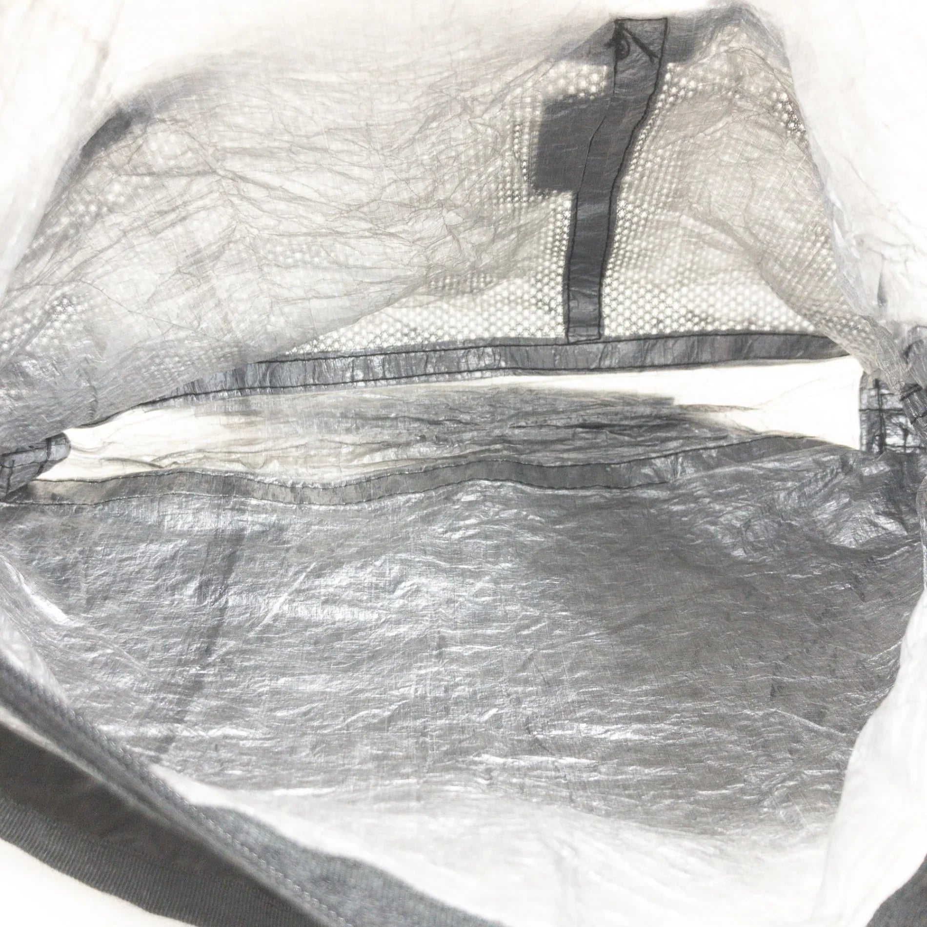 【OneSize グレー系】 Locus Gear ( ローカスギア ) ナノス DCF 入手困難 バッグ ストレージ サコッシュポーチ DCF ( ダイニーマ・コンポジット・ファブリック / キューベンファイバー ) z00051664 サコッシュポーチ バッ - 【公式】2ndGEAR（セカンドギア）Webショップ【登山用品・アウトドア用品専門 買取販売店】