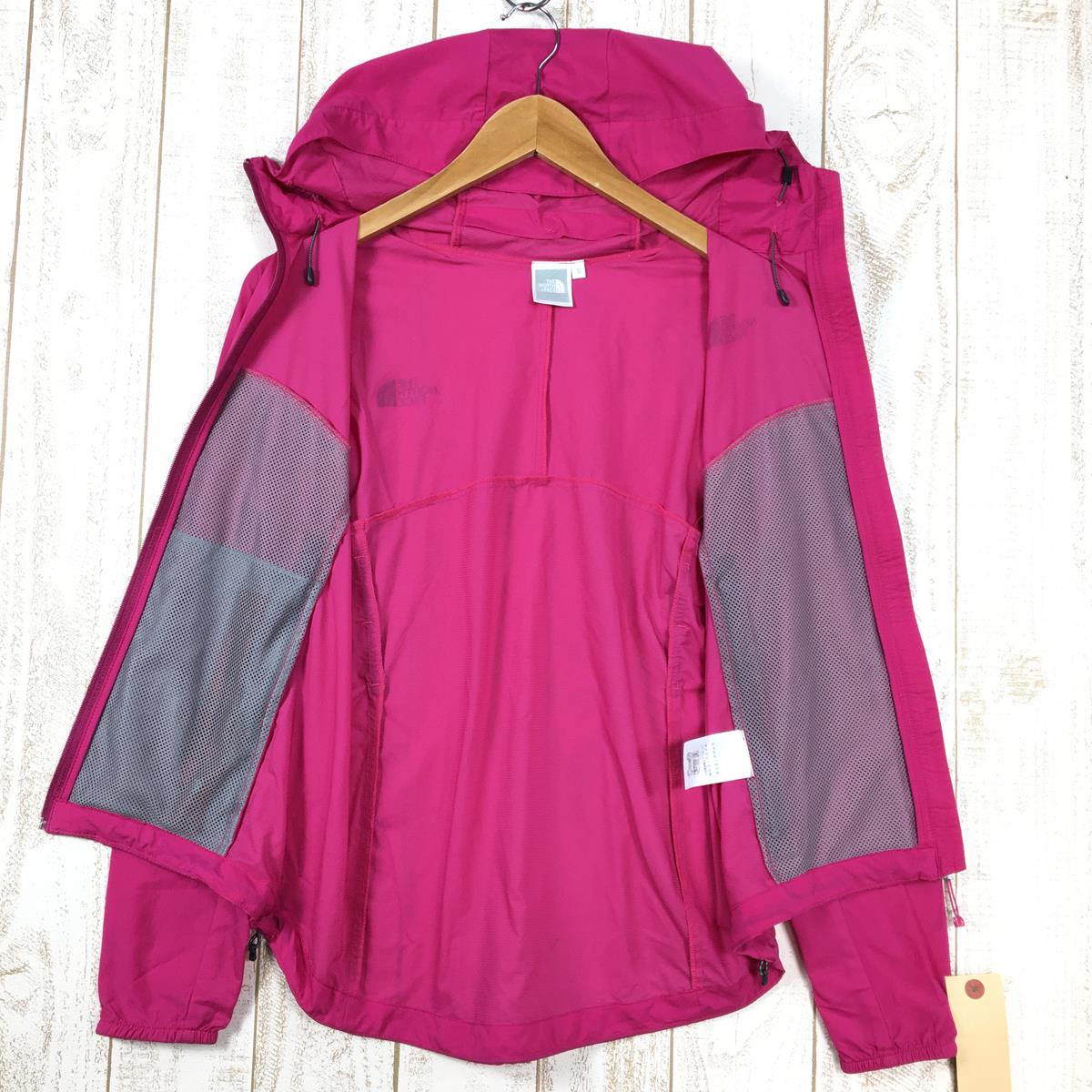 【Women's S ピンク系】 The North Face ( ザ・ノースフェイス ) スワローテイル フーディ Swallowtail Hoodie ウィンドシェル ジャケット NPW21209 Asian Women's  ウィンドシェル アウター ジャケット