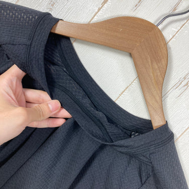 【Men's L ブラック系】 Pearl Izumi（パール イズミ） クール フィット ドライ UV ロングスリーブ Cool Fit Dry UV Long Sleeve ポリエステル ウェア トップス インナー シャツ ロングスリーブTシャツ クルーネック