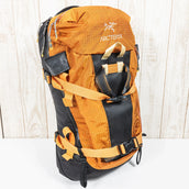 【Regular オレンジ系】 Arcteryx ( アークテリクス ) サイロ 30 Silo 30 バックパック 生産終了モデル 入手困難 5391 デイパック 容量【～29L】 バックパック バッグ ストレージ - 【公式】2ndGEAR（セカンドギア）Webショップ【登山用品・アウトドア用品専門 買取販売店】