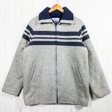 中性款中灰色1970年代Woolrich羊毛抓绒夹克。复古原创，难得一见的羊毛外套。产品编号：z00052859。