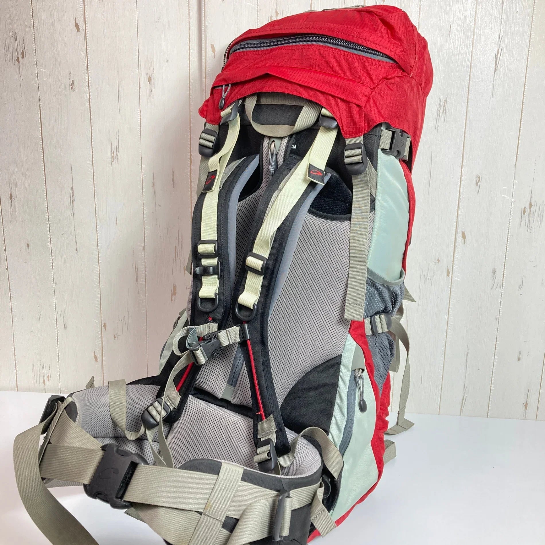 【OneSize レッド系】 Cerrotorre ( セロトーレ ) パンサー Panther コーラルレッド×パールグレー ナイロン バッグ ストレージ バックパック 容量【55L～79L】 z00052472 コーラルレッド×パールグレー 容量【55L～79 - 【公式】2ndGEAR（セカンドギア）Webショップ【登山用品・アウトドア用品専門 買取販売店】