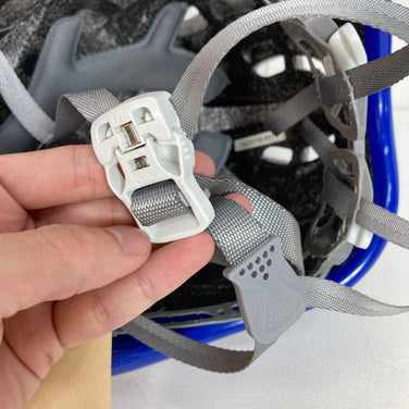 【Unisex 2 ブルー系】 Petzl ( ペツル ) メテオ Meteor マグネットバックル / VIZION対応 / 軽量インモールド ヘルメット z00060802  ヘルメット