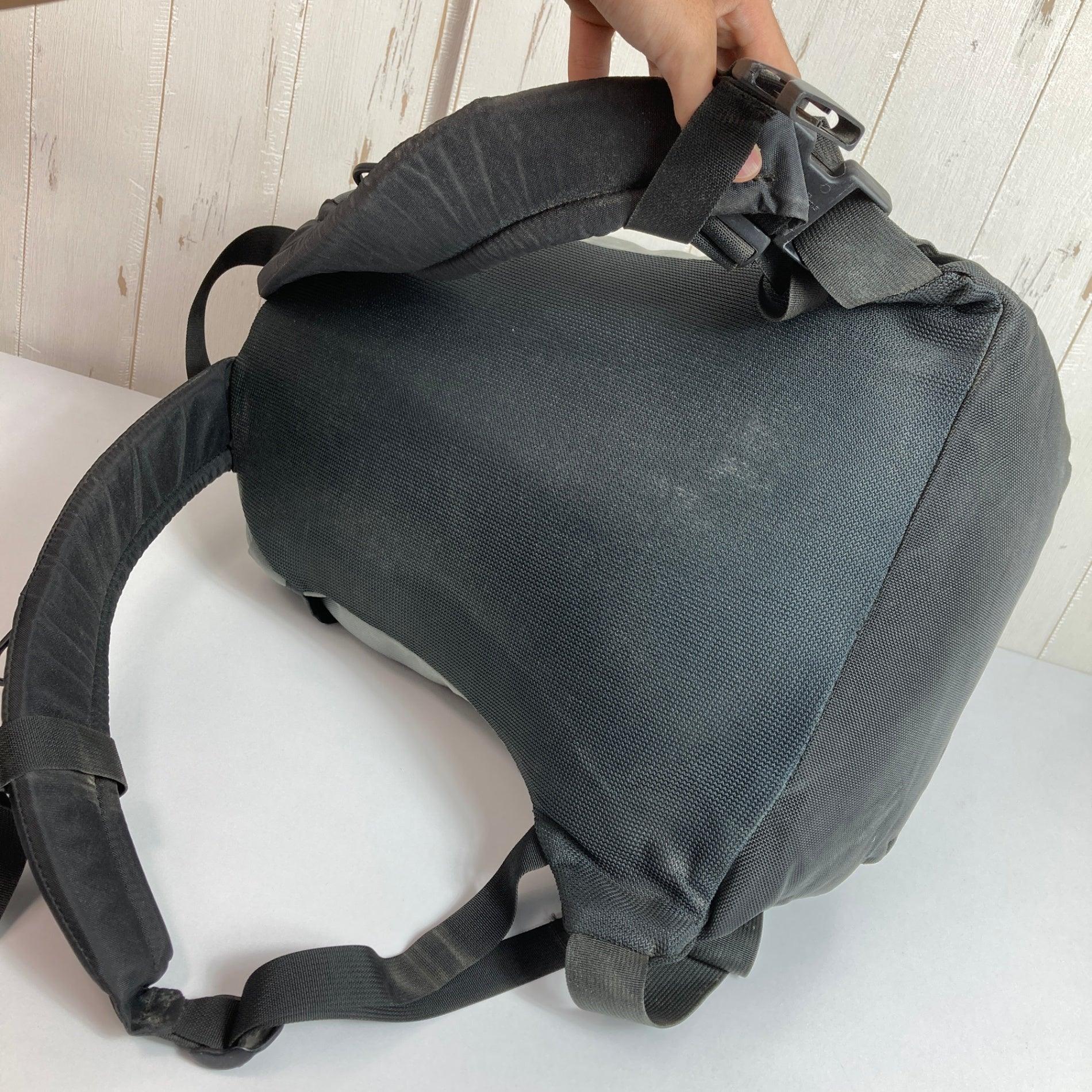 【OneSize グレー系】 Brentley ( ブレントレー ) フロントポケット デイパック デイパック 容量【～29L】 バックパック バッグ ストレージ - 【公式】2ndGEAR（セカンドギア）Webショップ【登山用品・アウトドア用品専門 買取販売店】