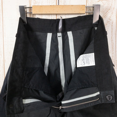 【Men's 32 ブラック系】 Arcteryx ( アークテリクス ) ヴェイランス アパラット ショーツ Veilance Apparat Shorts コットン 17328 Men's コットン ショーツ ショートパンツ ボトムス ウェア - 【公式】2ndGEAR（セカンドギア）Webショップ【登山用品・アウトドア用品専門 買取販売店】