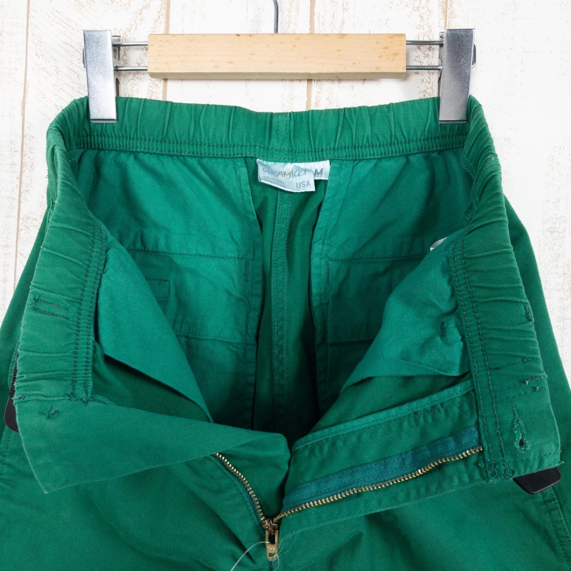 【Men's M グリーン系】 Gramicci ( グラミチ ) ニューナロー ショーツ NN Shorts GREEN コットン ウェア ボトムス ショーツ ショートパンツ コットン z00051068 GREEN コットン ショーツ ショートパンツ ボトムス - 【公式】2ndGEAR（セカンドギア）Webショップ【登山用品・アウトドア用品専門 買取販売店】