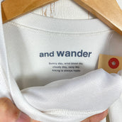 【Women's S アイボリー系】 And Wander ( アンドワンダー ) パワー ドライ ジャージー ショート スリーブ Tシャツ Power Dry Jersey Short Sleeve T Shirt オフホワイト ポリエステル ウェア トップス インナー
