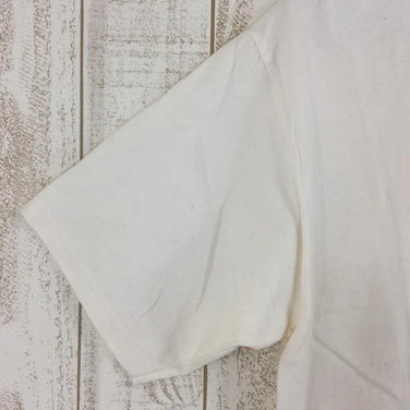 【Men's M アイボリー系】 マウンテンシャレー Mountain Chalet オリジナル Tシャツ 希少なアウトドアTシャツ International Men's 化繊 ショートスリーブTシャツ クルーネック インナー シャツ トップス ウェア - 【公式】2ndGEAR（セカンドギア）Webショップ【登山用品・アウトドア用品専門 買取販売店】