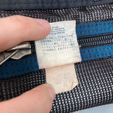 【OneSize ブラック系】 1996 Patagonia ( パタゴニア ) ブラック ホール バッグ Black Hole Bag Black 生産終了モデル 入手困難 ブラックラバータグ バッグ ストレージ ダッフルバッグ ボストンバッグ z00052408 - 【公式】2ndGEAR（セカンドギア）Webショップ【登山用品・アウトドア用品専門 買取販売店】