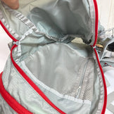 【OneSize グレー系】 The North Face ( ザ・ノースフェイス ) マーティンウィング 16 MARTIN WING 16 ナイロン バッグ ストレージ バックパック デイパック 容量【～29L】 z00052658  デイパック 容量【～29