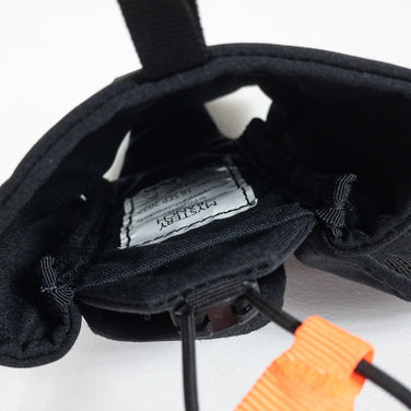 【OneSize ブラック系】 Mystery Ranch ( ミステリーランチ ) ウィングマン ハイドロ ナイロン 外付けポーチ バッグ ストレージ - 【公式】2ndGEAR（セカンドギア）Webショップ【登山用品・アウトドア用品専門 買取販売店】