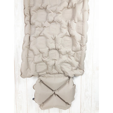 【OneSize ベージュ系】 Klymit ( クライミット ) イナーシャ オゾン リーコン Inertia O Zone Recon ポリエステル スリーピングシステム マット スリーピングパッド エアマット z00050403 エアマット マット スリーピ - 【公式】2ndGEAR（セカンドギア）Webショップ【登山用品・アウトドア用品専門 買取販売店】