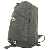 【OneSize ブラック系】 Gregory ( グレゴリー ) クラシック デイパック Classic Daypack シルバータグ アメリカ製 ブラック 入手困難 デイパック 容量【～29L】 バックパック バッグ ストレージ - 【公式】2ndGEAR（セカンドギア）Webショップ【登山用品・アウトドア用品専門 買取販売店】