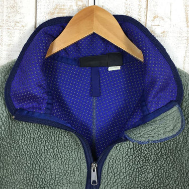 【Men's L グリーン系】 Patagonia ( パタゴニア ) レトロカーディガン Retro Cardigan （ベビーレトロ） ユーカリ×ブルーベリー アメリカ製 パイル フリース ジャケット 生産終了モデル 入手困難 23020 Internation - 【公式】2ndGEAR（セカンドギア）Webショップ【登山用品・アウトドア用品専門 買取販売店】
