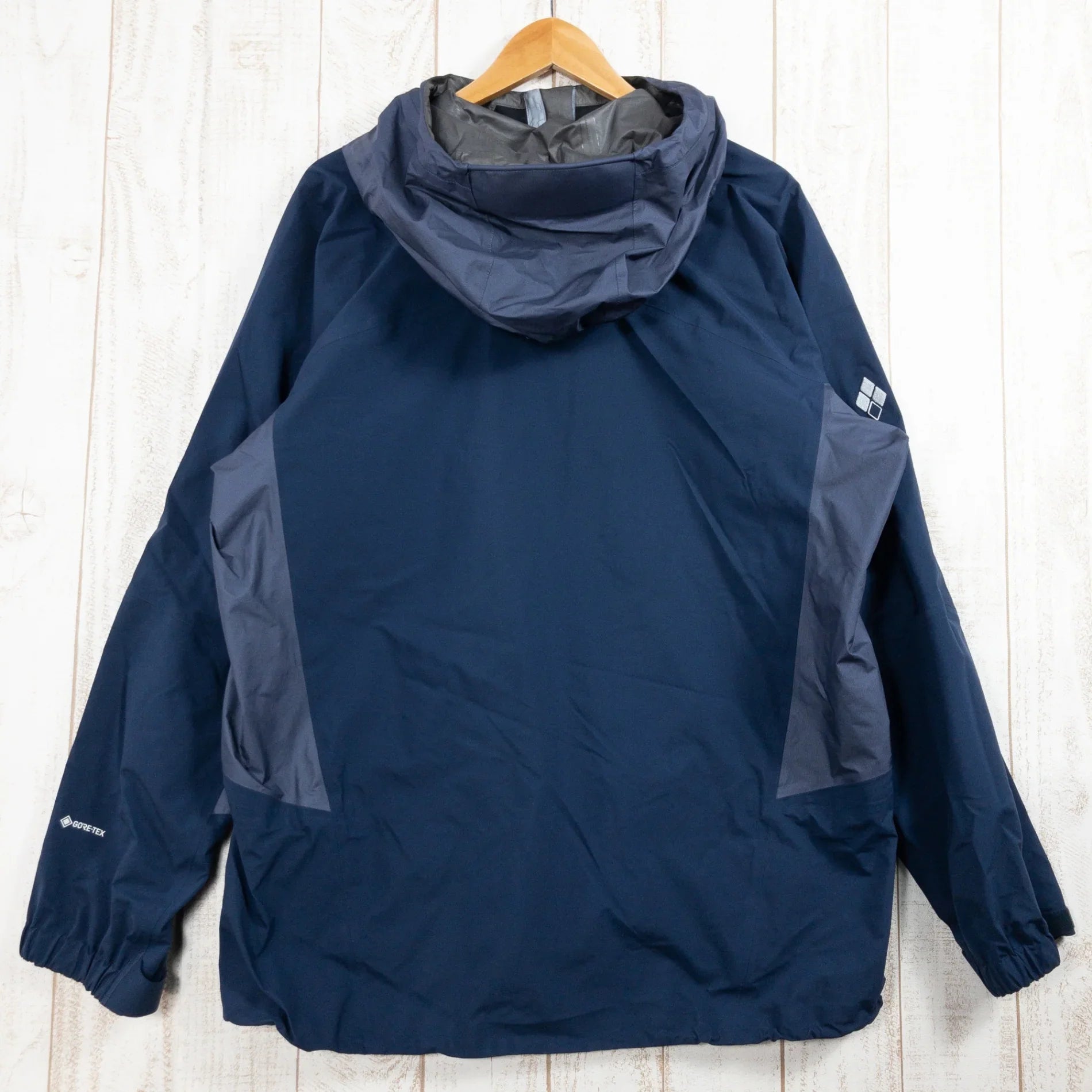 【Men's XL ネイビー系】 Montbell ( モンベル ) ダイナ アクション パーカ DYNA ACTION PARKA ナイロン ウェア トップス アウター ジャケット レインシェル GORE-TEX ( ゴアテックス ) z00051126 レインシ - 【公式】2ndGEAR（セカンドギア）Webショップ【登山用品・アウトドア用品専門 買取販売店】