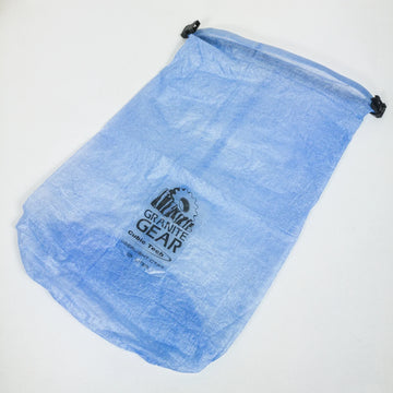 【S ブルー系】 Granite Gear ( グラナイトギア ) ウーバーライト ドライサック Uberlight Dry Sack 13L バッグ ストレージ パッキングサック ドライサック DCF ( ダイニーマ・コンポジット・ファブリック / - 【公式】2ndGEAR（セカンドギア）Webショップ【登山用品・アウトドア用品専門 買取販売店】