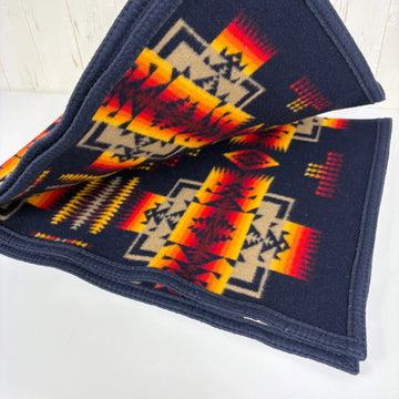 【OneSize ブルー系】 Pendleton ( ペンドルトン ) チーフジョセフクリフブランケット 19373097 INDiGO z00056764 INDiGO ブランケット キルト スリーピングシステム - 0