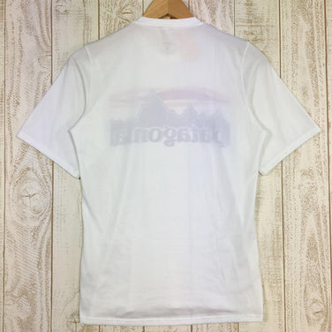 【Men's XS ホワイト系】Patagonia ( パタゴニア ) キャプリーン1 シルクウェイト グラフィック Tシャツ 45320 International Men's 化繊 ショートスリーブTシャツ クルーネック インナー シャツ トップス ウェア - 【公式】2ndGEAR（セカンドギア）Webショップ【登山用品・アウトドア用品専門 買取販売店】