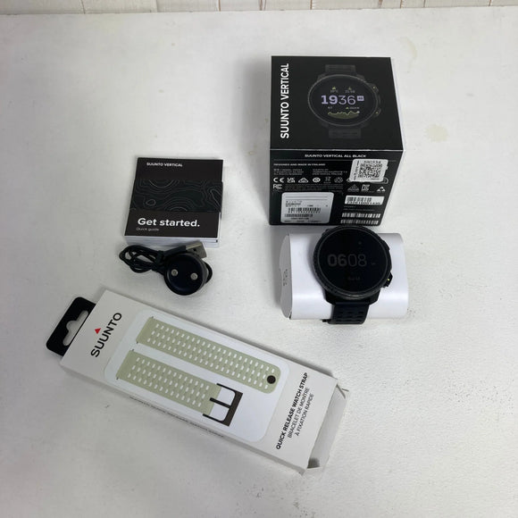 【OneSize ブラック系】 Suunto ( スント ) バーティカル オール ブラック Suunto Vertical All Black デュアルバンドGPS オフラインマップ サファイアクリスタル 電子機器 精密機器 アウトドアウォッチ 時計 z00061