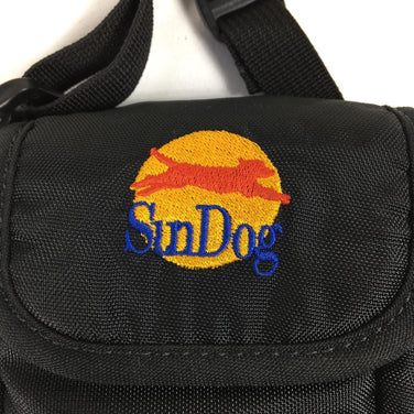 【OneSize ブラック系】 Sundog ( サンドッグ ) ビノキュラー ケース Binocular Case ショルダーポーチ ベルトポーチ 生産終了モデル 入手困難 ショルダーバッグ バッグ ストレージ - 【公式】2ndGEAR（セカンドギア）Webショップ【登山用品・アウトドア用品専門 買取販売店】
