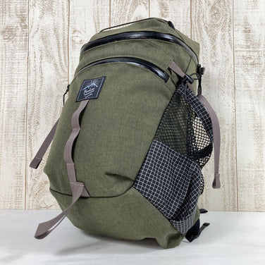 【OneSize グリーン系】 Rawlow Mountain Works ( ロウロウマウンテンワークス ) ビートル Beetle ナイロン 18L Moss デイパック 容量【～29L】 バックパック バッグ ストレージ - 【公式】2ndGEAR（セカンドギア）Webショップ【登山用品・アウトドア用品専門 買取販売店】
