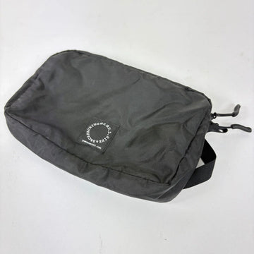 【OneSize ブラック系】 Yamatomichi ( 山と道 ) ジップ パック Zip Pack ナイロン バッグ ストレージ 外付けポーチ z00056339  外付けポーチ バッグ ストレージ