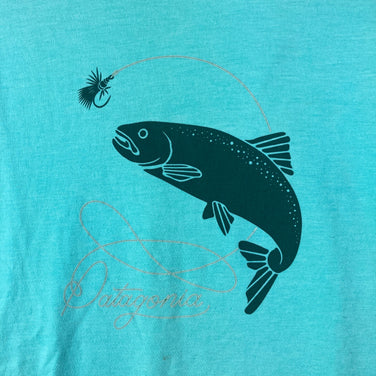 【Men's S ブルー系】 2016 Patagonia ( パタゴニア ) フィッシュ アンド フライ オーガニック コットン ティーシャツ Fish And Fly Organic Cotton T Shirt WHLT オーガニックコットン ウェア トップ