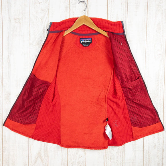 【Women's S レッド系】 Patagonia ( パタゴニア ) R2 ジャケット R2 Jacket ポリエステル 25148 International Women's ポーラテック・サーマルプロ ポーラテック・パワーグリッド Regulator ( レギ - 【公式】2ndGEAR（セカンドギア）Webショップ【登山用品・アウトドア用品専門 買取販売店】