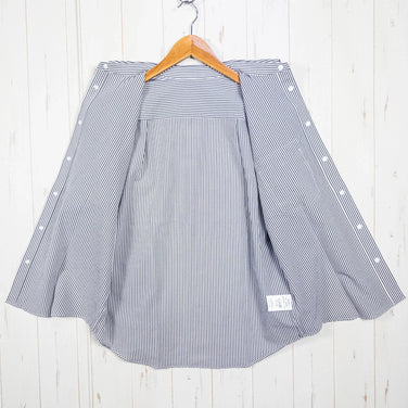 女式中灰色 Ridge Mountain Gear 基本款长袖衬衫条纹灰色/白色涤纶上衣