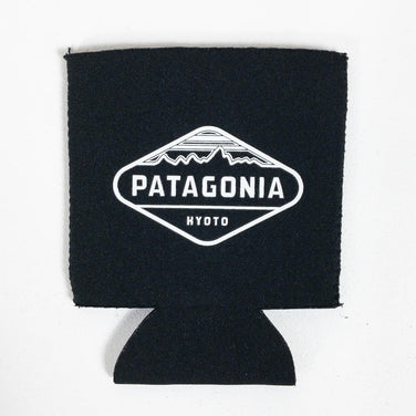 【OneSize ブラック系】 Patagonia ( パタゴニア ) ネオプレン クージー 3個セット 京都 東京 プロヴィジョンズ ボトルホルダー バッグ ストレージ - 【公式】2ndGEAR（セカンドギア）Webショップ【登山用品・アウトドア用品専門 買取販売店】