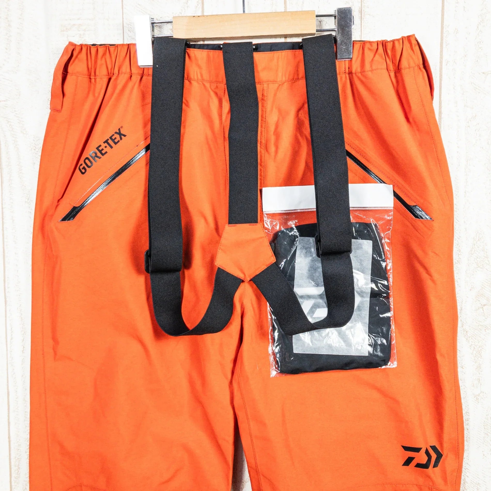 Men's XL オレンジ系】 Daiwa（ダイワ） ゴアテックス ハードシェル