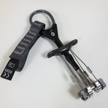 【OneSize グレー系】 Black Diamond ( ブラックダイヤモンド ) キャメロット C4 Camalot C4 #0.4 カムデバイス ロッククライミングギア - 【公式】2ndGEAR（セカンドギア）Webショップ【登山用品・アウトドア用品専門 買取販売店】