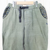 【Men's S グリーン系】 c2000 Last Chance ( ラストチャンス ) クライミングパンツ Climbing Pants 生産終了モデル 入手困難 ライトダック×ペイズリー柄コーデュロイ コットン ウェア ボトムス ロングパンツ コットン z00 - 【公式】2ndGEAR（セカンドギア）Webショップ【登山用品・アウトドア用品専門 買取販売店】