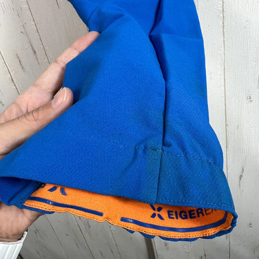 男士 Eiger Eisfeld Light SO 长裤，46 码，蓝色。这款尼龙软壳长裤是冬季下装的理想之选。产品代码：z00054161。