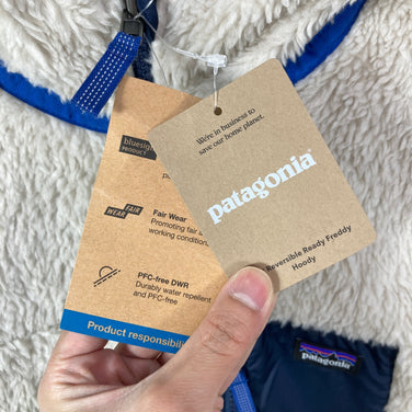 【Boy's XXL ネイビー系】 2023 Patagonia ( パタゴニア ) リバーシブル レディ フレディ フーディ Reversible Ready Freddy Hoody NENA / New Navy ポリエステル ウェア トップス アウター ジャケッ