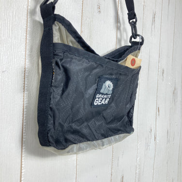 【OneSize ブラック系】 Granite Gear ( グラナイトギア ) ハイカー サチェル ナイロン バッグ ストレージ サコッシュポーチ z00059534  サコッシュポーチ バッグ ストレージ