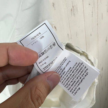 Unisex Medium Ivory Paper Sky Wear Wind Big Shirt, ECRU Nylon, Long Sleeve Shirt, Synthetic Fiber, z00053707