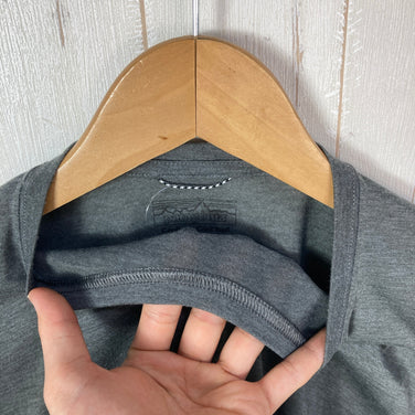 【Men's M グレー系】 2023 Patagonia ( パタゴニア ) キャプリーン クール トレイル シャツ Capilene Cool Trail Shirt FGE ポリエステル ウェア トップス インナー シャツ ショートスリーブTシャツ クルーネ