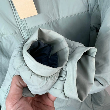 【Women's M グリーン系】 Arcteryx ( アークテリクス ) プロトン ライトウェイト フーディ Proton Lt Hoody 化繊ダウン ウェア トップス アウター ジャケット 化繊インサレーション z00054756  化繊インサレーション アウタ