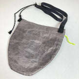 【OneSize グレー系】 Atelier Blue Bottle ( アトリエブルーボトル ) ハイカーズサコッシュ 05DCF Hiker’s SACOCHE-05DCF ライトグレー / LIGHT GRAY 入手困難 ナイロン バッグ ストレージ サコッ - 【公式】2ndGEAR（セカンドギア）Webショップ【登山用品・アウトドア用品専門 買取販売店】