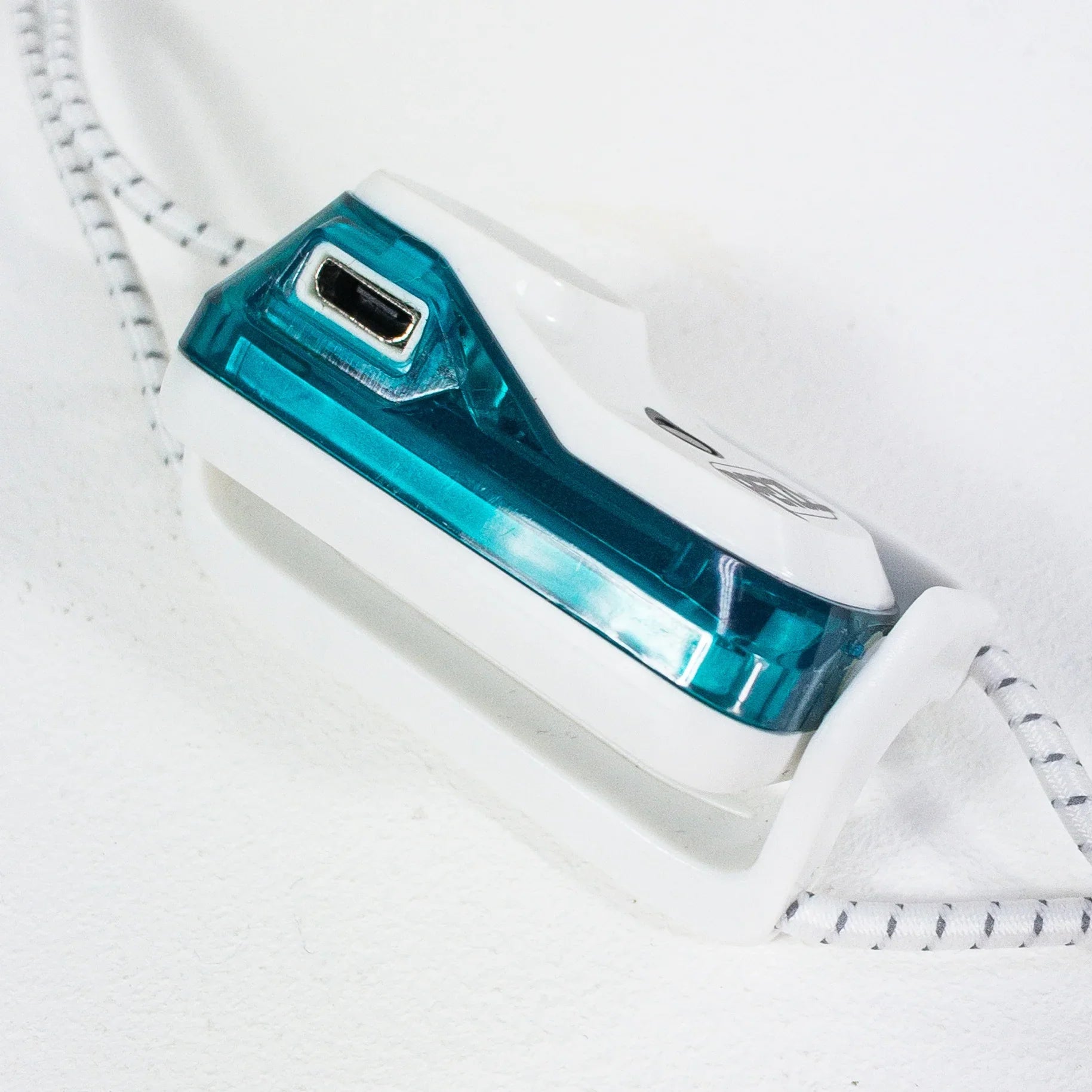 【OneSize ホワイト系】 Petzl ( ペツル ) ビンディ Bindi ライティングギア ヘッドランプ z00051041 ヘッドランプ ライティングギア - 【公式】2ndGEAR（セカンドギア）Webショップ【登山用品・アウトドア用品専門 買取販売店】