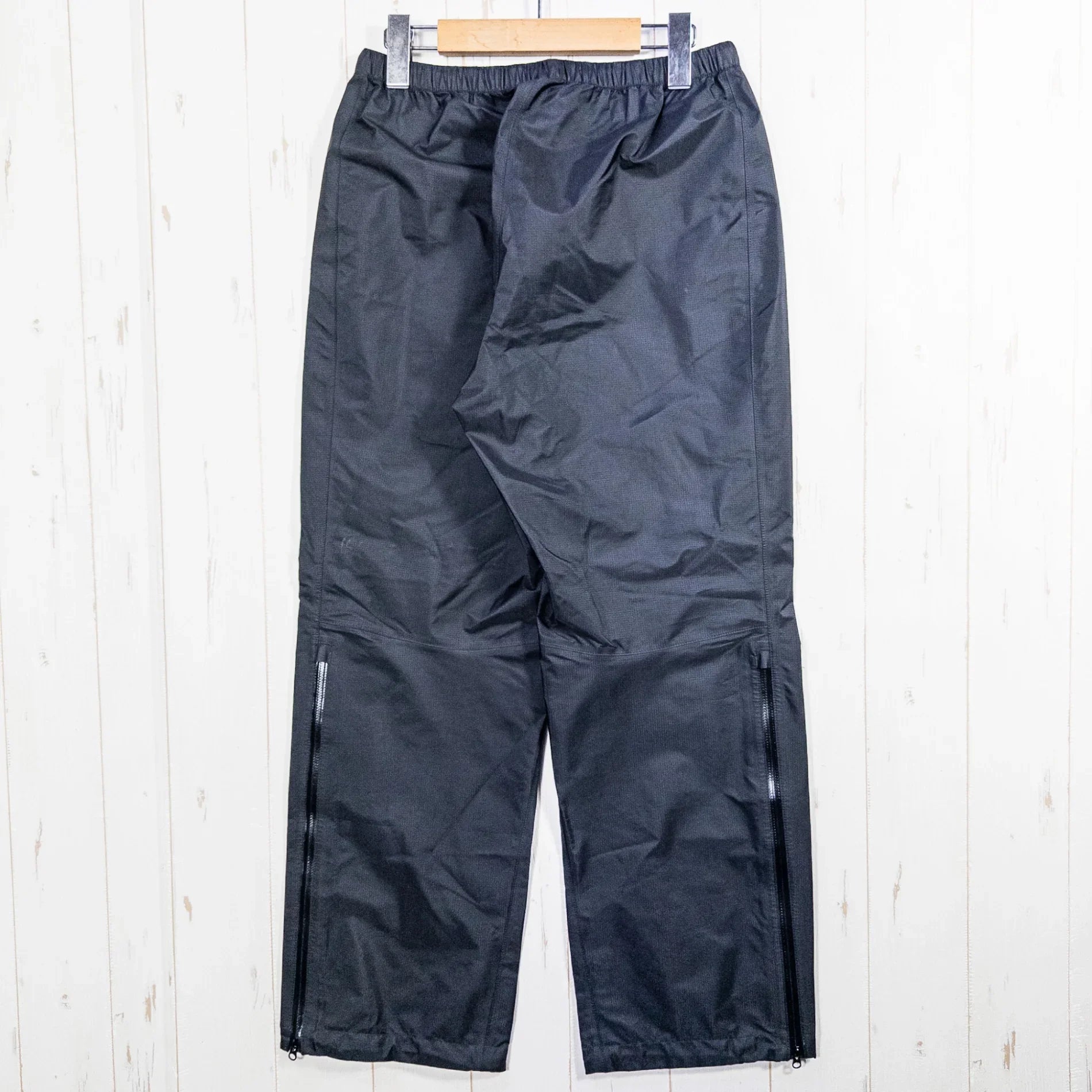【Women's M-Short ブラック系】 Montbell ( モンベル ) ストーム クルーザー パンツ Storm Cruiser Pants ナイロン ウェア ボトムス ロングパンツ レインシェル GORE-TEX-3L ( ゴアテックス・3レイヤー ) z000526 - 【公式】2ndGEAR（セカンドギア）Webショップ【登山用品・アウトドア用品専門 買取販売店】