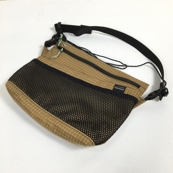 【OneSize ブラウン系】Mountdoor ( マウントドア ) Ym サコッシュ Ym Sacoche ポーチ サッチェル ショルダーバッグ ショルダーバッグ バッグ ストレージ - 【公式】2ndGEAR（セカンドギア）Webショップ【登山用品・アウトドア用品専門 買取販売店】