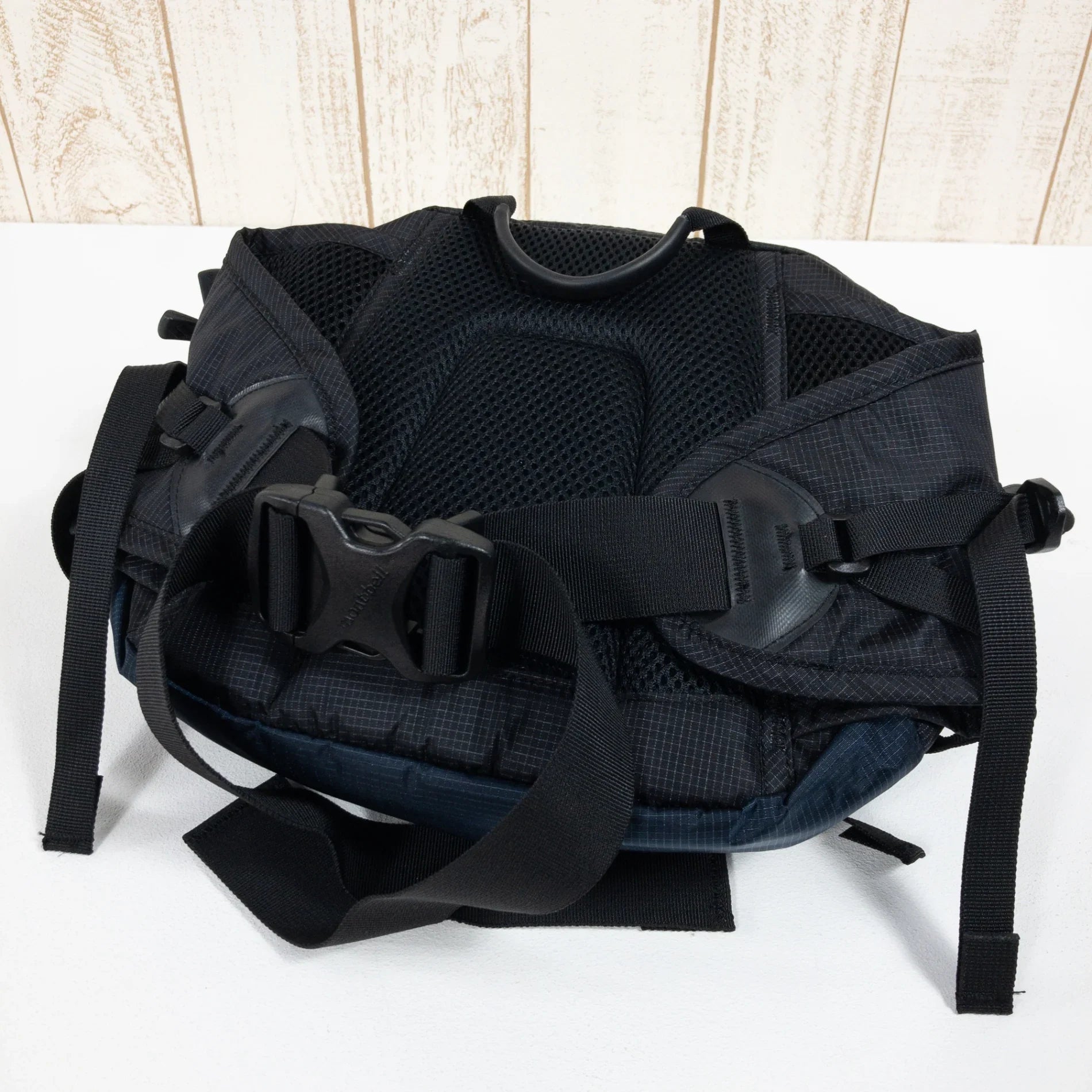【OneSize ネイビー系】 Montbell ( モンベル ) トレール ランバー パック 7 Trail Lumbar Pack 7 ナイロン バッグ ストレージ ウエストバッグ ヒップパック z00051260 ウエストバッグ ヒップパック バッグ ストレ - 【公式】2ndGEAR（セカンドギア）Webショップ【登山用品・アウトドア用品専門 買取販売店】
